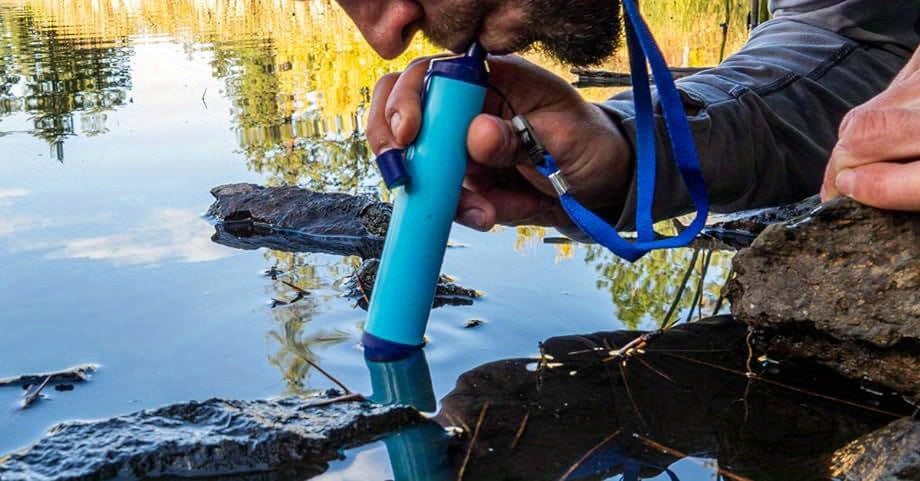 Personal Water Filter Straw Survival Gear Set with Carabiner Syringe Extension Tube - Water Purifier for Camping Hiking Backpacking Climbing Emergency, 1-6 Pack