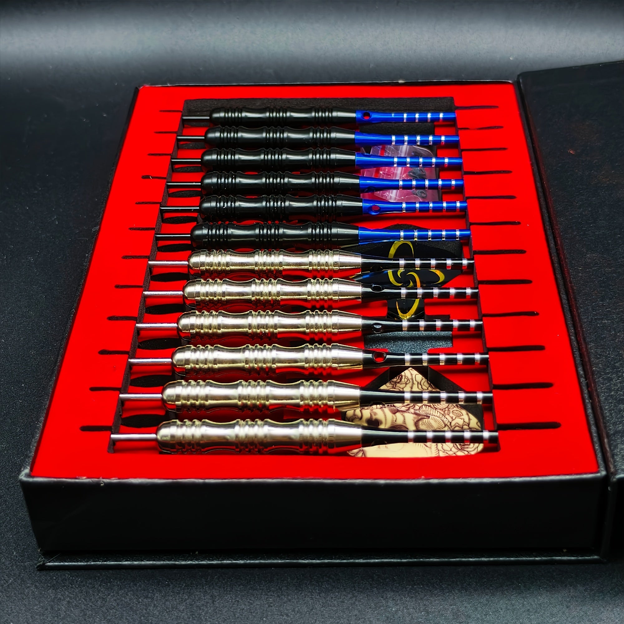 Steel Tip Darts Gift Set with Dart Flights Aluminum Alloy Shaft Skull Wings Indoor Outdoor Bar Club Game Competition Gift Box 6 or 12 Pack