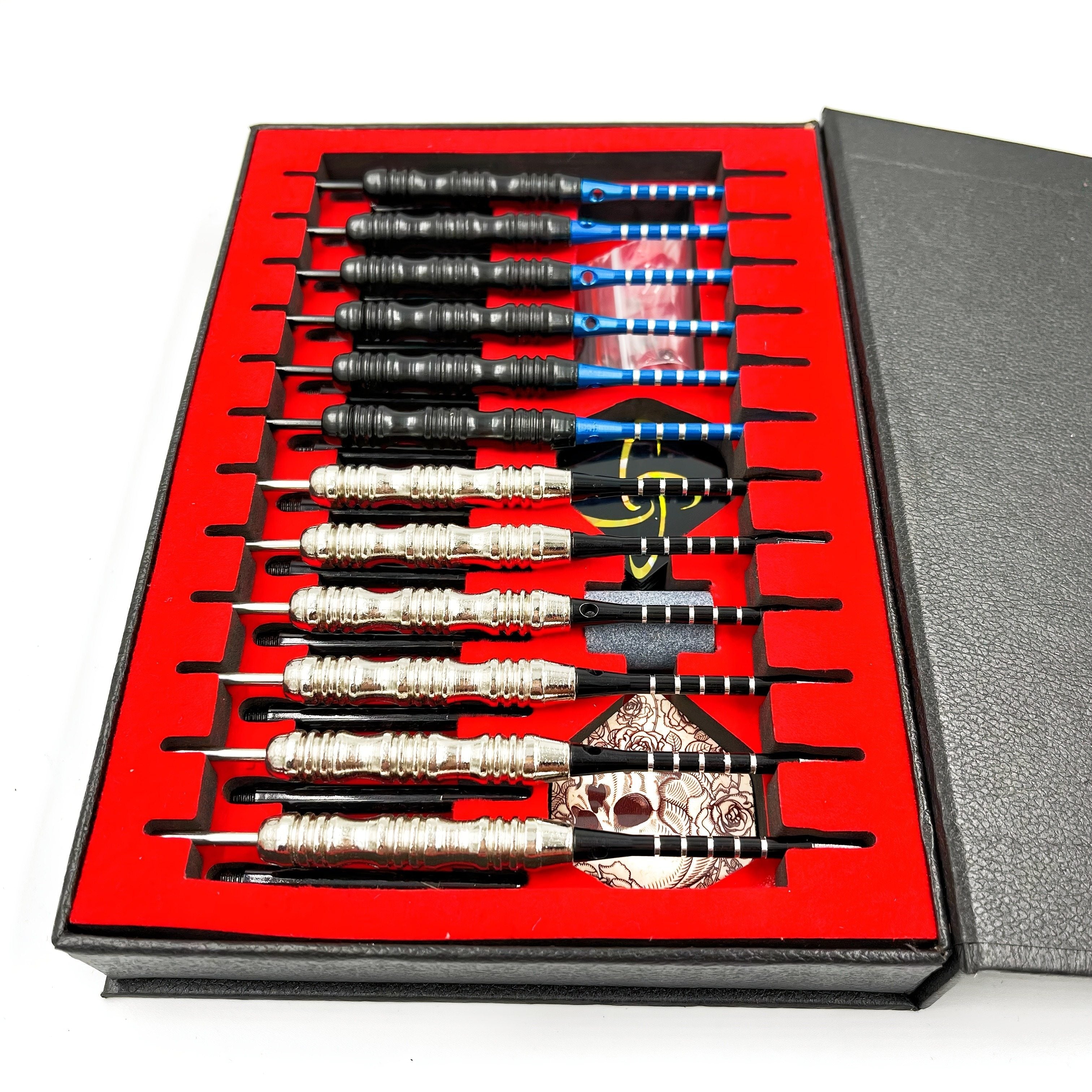 Steel Tip Darts Gift Set with Dart Flights Aluminum Alloy Shaft Skull Wings Indoor Outdoor Bar Club Game Competition Gift Box 6 or 12 Pack