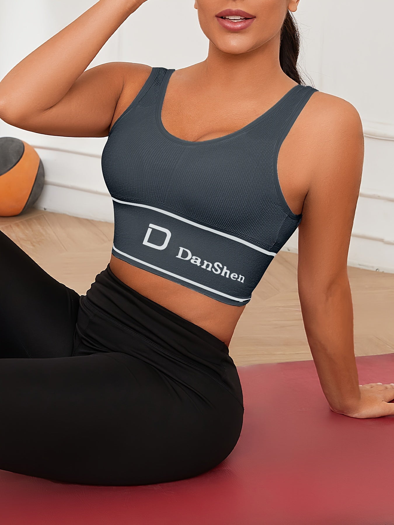 Women's Sports Bra 5-Pack Wireless Full Coverage High Elasticity Nylon - Breathable Yoga Running Workout Bra - Stretchy Round Neck Machine Washable Mixed Colors S M L XL