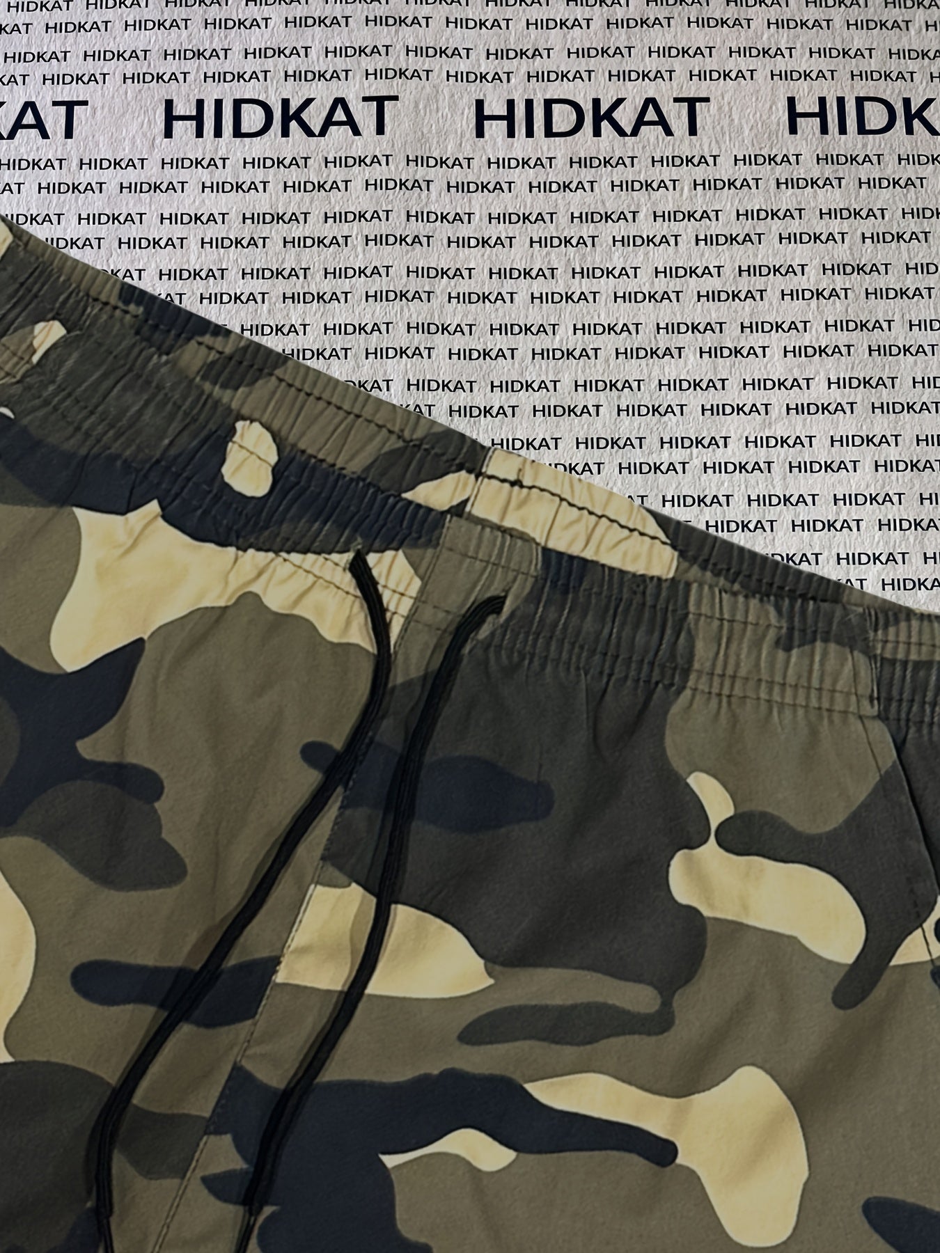 Women's Camo Cargo Pants Lightweight Breathable Hiking Camping Outdoor Long Pants Elastic Waistband Camouflage Trousers Summer Travel Casual Wear XS-XXL
