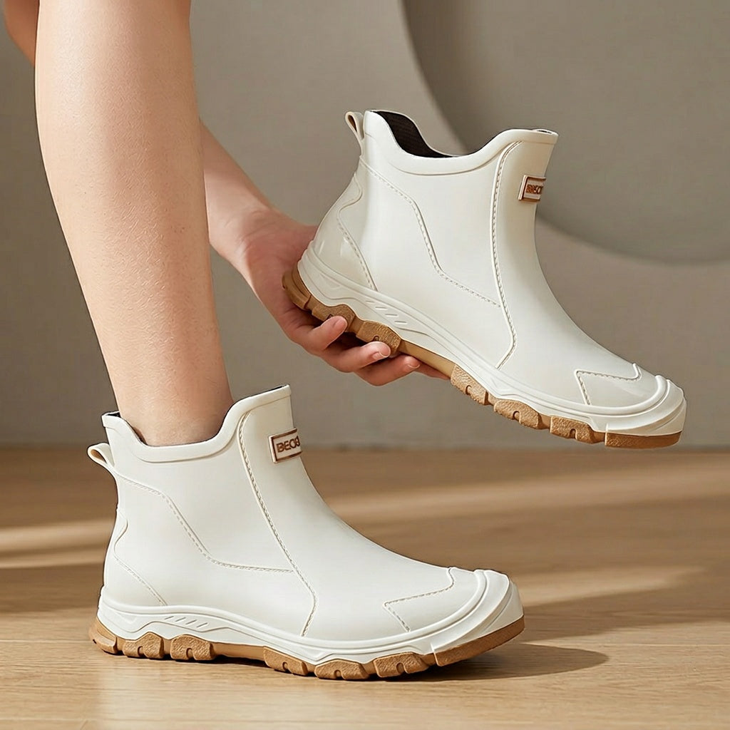 Non-Slip Rain Boots Short Ankle – Lightweight Waterproof Outdoor Boots, Cushioned Insole, Breathable Lining, Textured Sole for Car Wash, Hiking & Outdoor Activities | Unisex | Black, Beige | US 5.5–12
