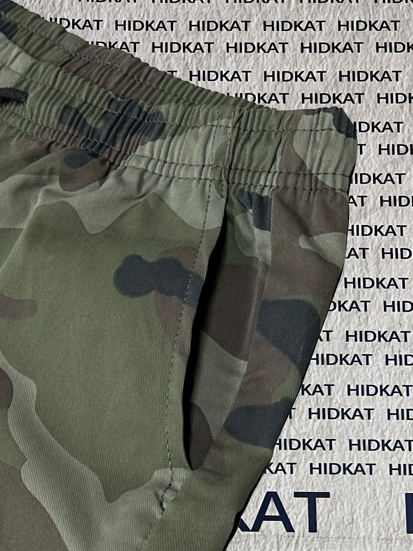 Women's Camo Cargo Pants Lightweight Breathable Hiking Camping Outdoor Long Pants Elastic Waistband Camouflage Trousers Summer Travel Casual Wear XS-XXL