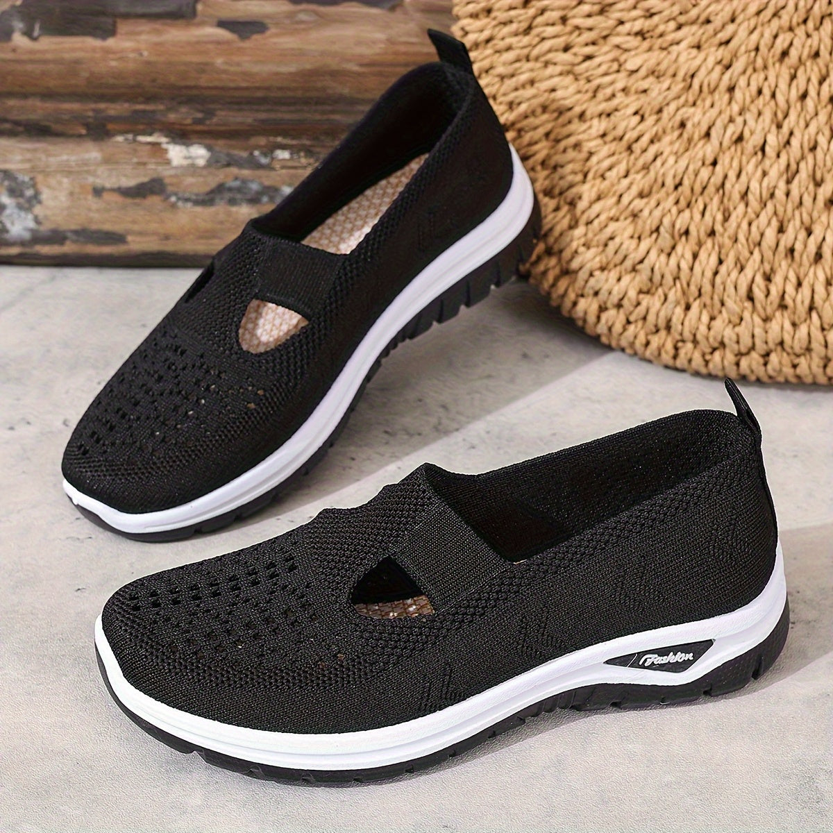 Women's Slip-On Sneakers Mesh Upper Casual Comfort Shoes for Beach Vacation Camping Everyday Summer Walking
