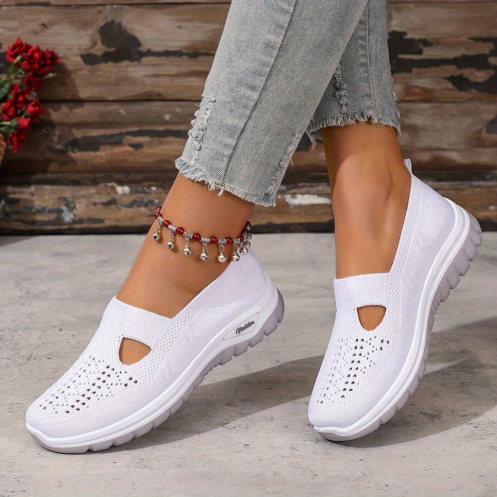 Women's Slip-On Sneakers Mesh Upper Casual Comfort Shoes for Beach Vacation Camping Everyday Summer Walking